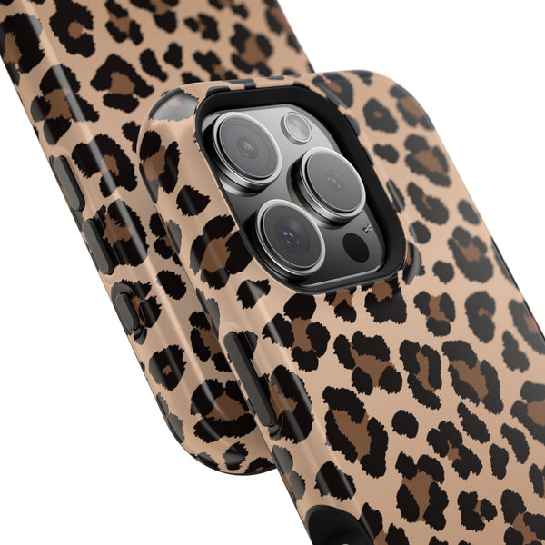 Lovely Leopard MagSafe Phone Case