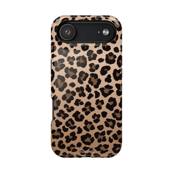 Lovely Leopard MagSafe Phone Case