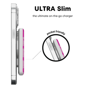 Bubblegum Smileys MagSafe Power Bank