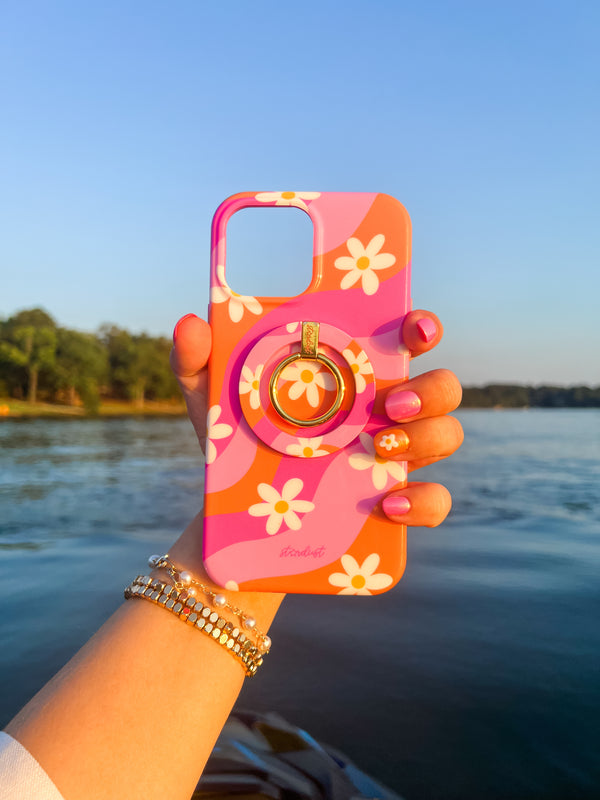 Groovy Gal MagSafe iPhone Case