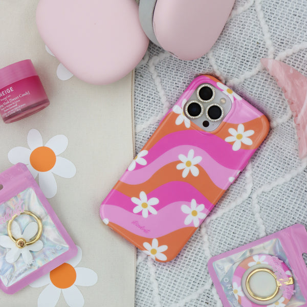 Groovy Gal MagSafe iPhone Case