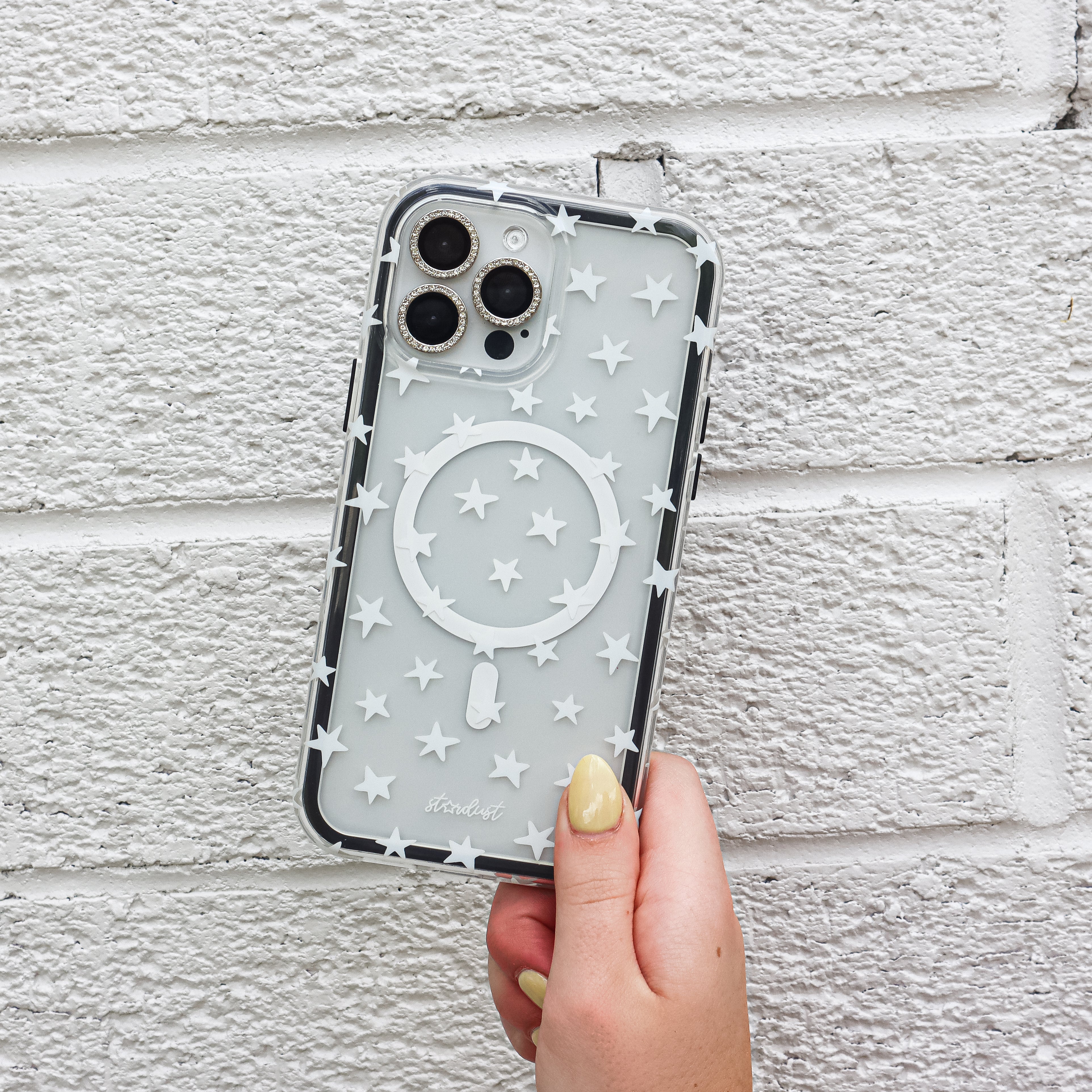 Black Phone Case Border
