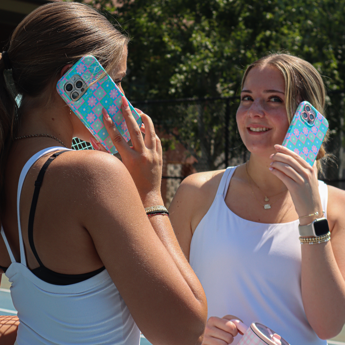 Disco Daisy MagSafe iPhone Case